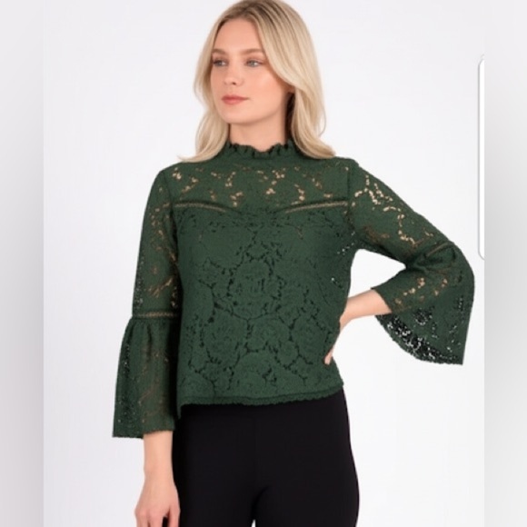 Jack BB Dakota Women’s Lace Boxy Crop Top Size Small Mountain Green Bell Sleeve - Picture 1 of 13